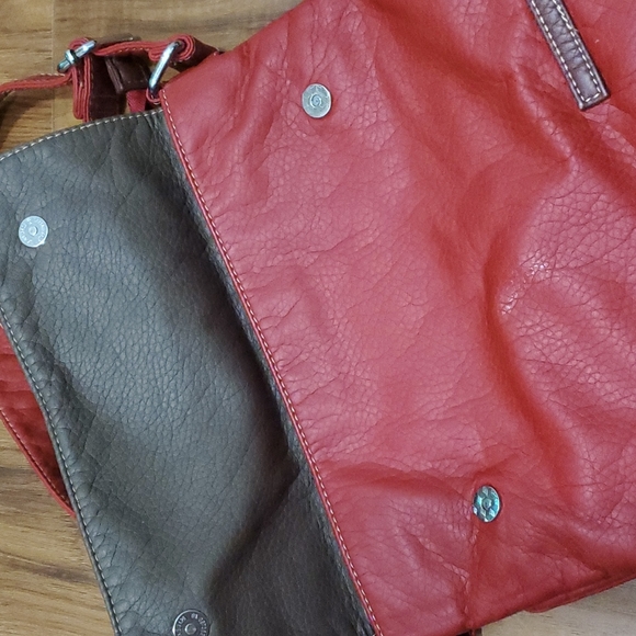 Brand new without tags red & brown crossbody purse - Picture 2 of 9